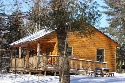 Log cabins with two bedrooms in winter | Sterling Ridge Resort