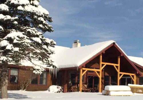 Mansfield House winter | Sterling Ridge Resort